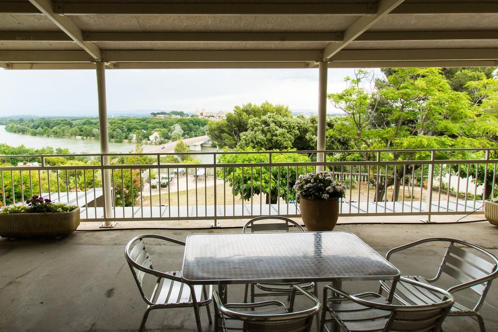 Отель Ymca Villeneuve Les Avignon Экстерьер фото
