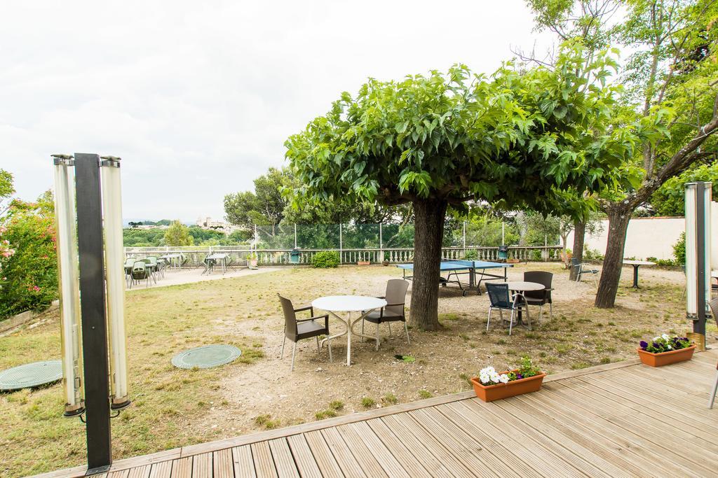 Отель Ymca Villeneuve Les Avignon Экстерьер фото