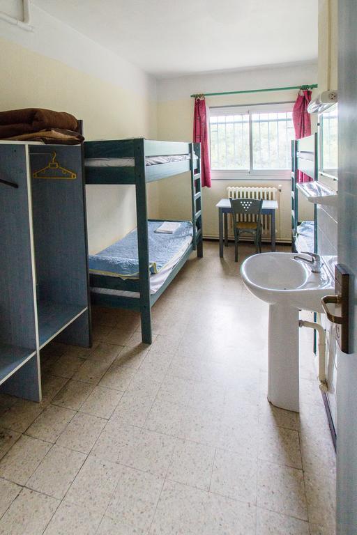 Отель Ymca Villeneuve Les Avignon Номер фото